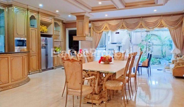 Dijual Rumah Mewah Furnished Lengkap Siap Huni Strategis Di Araya Tahap 2 Surabaya Timur 6