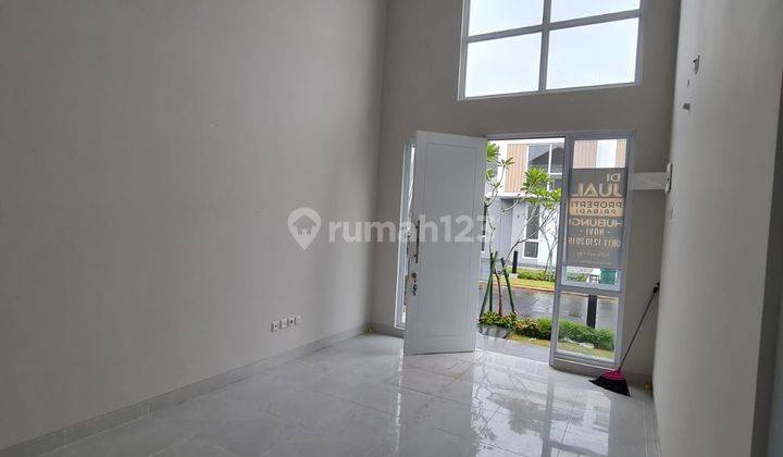 Rumah di Cluster Canna Paramount Petals, Tangerang 1