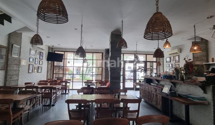 2 Ruko Gandeng, 3 Lantai, di Green Lake City