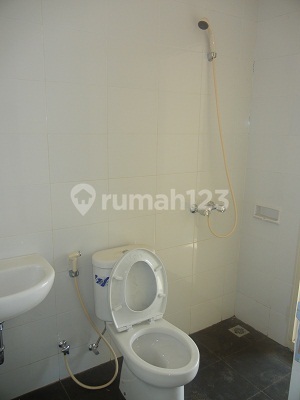 DIJUAL!!! RUMAH CLUSTER AZALEA DI GADING SERPONG 2