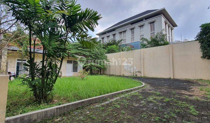 Rumah Kolonial Belanda Cocok Untuk Usaha Daerah Komersial Jl. Pregolan Bunder Tengah Kota Surabaya 2