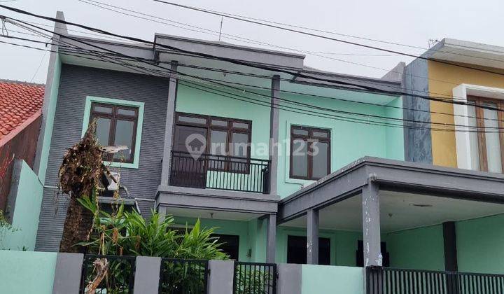 Rumah Modern Cantik Siap Huni Lingkungan Nyaman Medokan Asri Utara Surabaya Timur 1