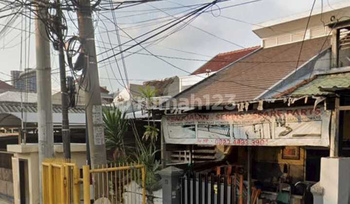 MURAH Rumah Usaha Simpang Darmo Permai Selatan 2