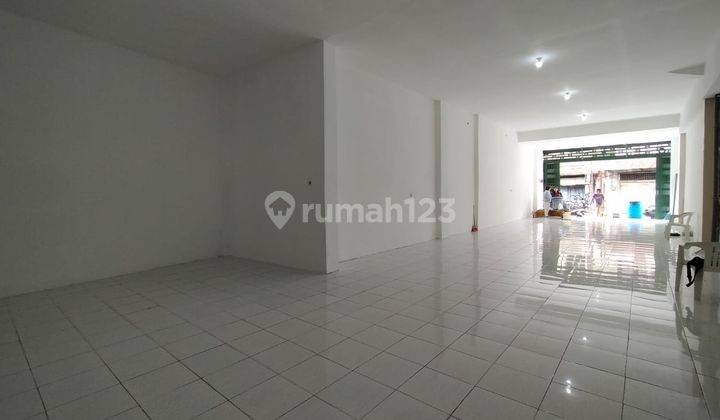  Ruko Siap Pakai Komersial Area Jl. Bunguran Surabaya Utara 1