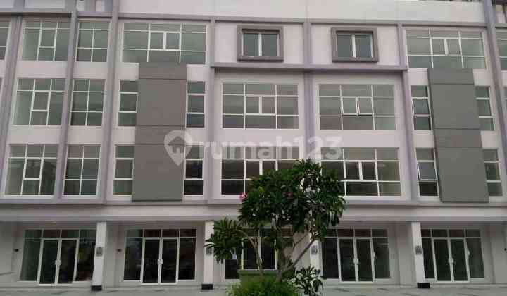 Ruko Hook di Puncak Dharmahusada Surabaya Timur