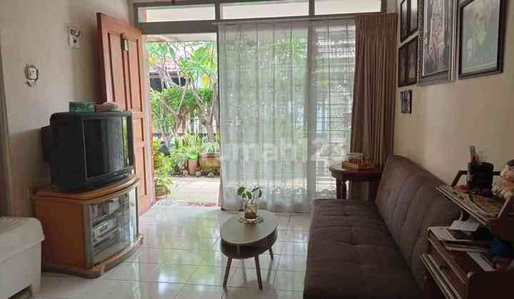 Rumah Minimalis Darmo Permai Utara Surabaya Barat 2