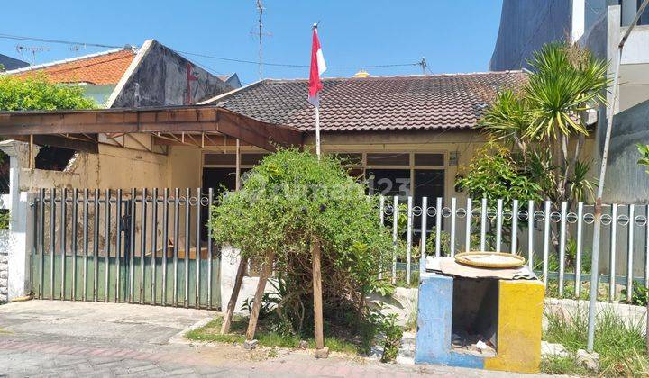 Rumah Lama Terawat Siap Huni Strategis Lokasi Prime Manyar Jaya Surabaya Timur 1