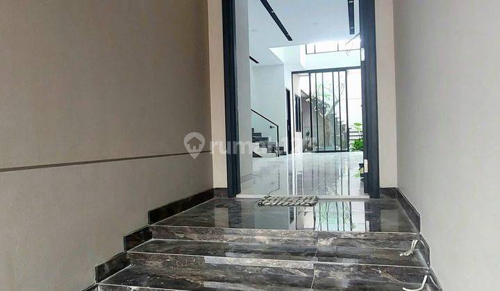 NEW Modern Tropical House Kupang Baru Surabaya Barat 2