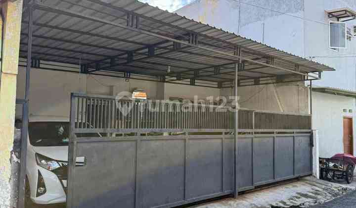 Strategic Boarding House in Pradah Kali Kendal, West Surabaya