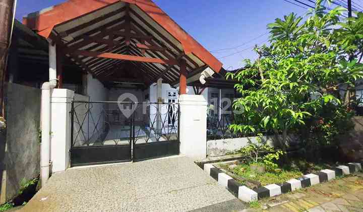 Rumah Terawat Siap Huni di Tenggilis Timur Surabaya