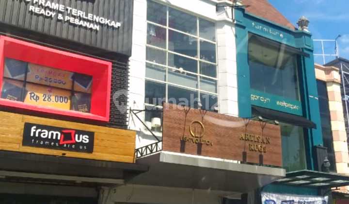 Ruko Raya Bukit Darmo Golf Lokasi Strategis Hadap Jalan Raya 5