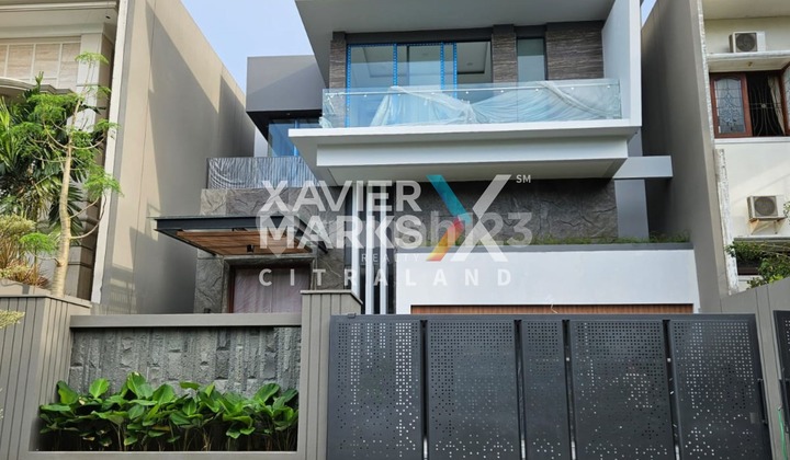 Rumah Citraland Taman Golf Bangunan Mewah High Spec 1