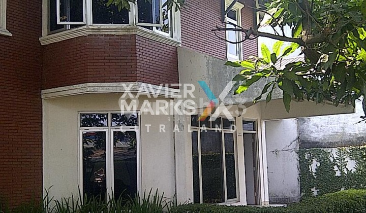 Rumah Raya Simpang Darmo Permai Utara Lokasi Ciamik Nol Jalan 2