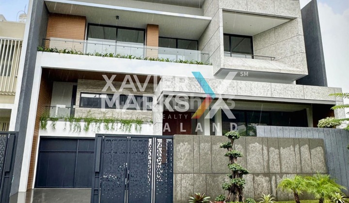 Rumah Imperial Golf Mewah Model Minimalis Modern Kawasan Lux