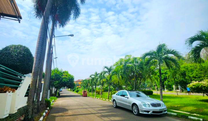 Rumah 2 Lantai di Cibubur, Jakarta Timur 2