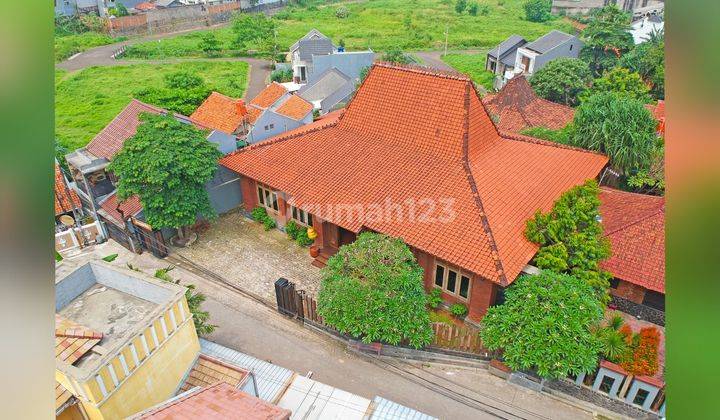 Rumah Etnik Klasik Estetik Megah Langka Asri, Jatibening Bekasi 2