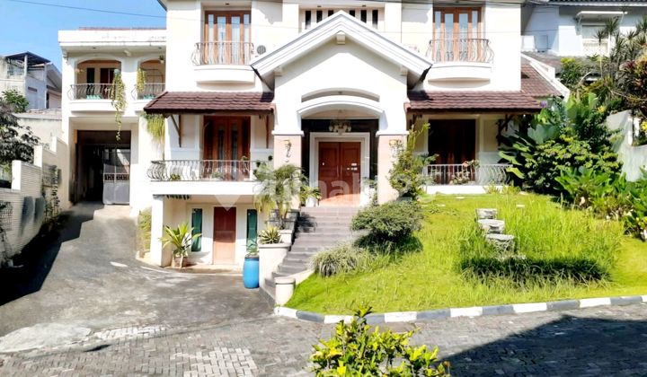 Rumah Lux Komplek Elite Di Dago, Bandung 