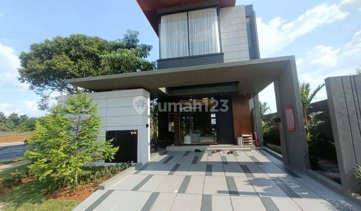 Rumah Luas Asri Hijau di Golf Sawangan View Danau Cantik 1