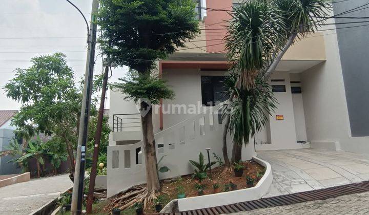 Rumah Cluster Di Cirendeu, D Crown Residence, Jakarta Selatan 1