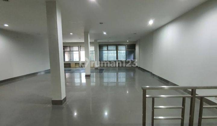Ruko gandeng jarang ada  depan Mall Kelapa Gading