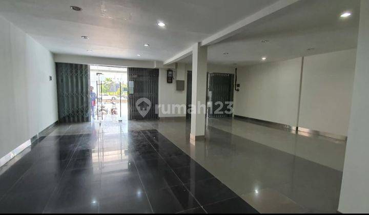 Ruko gandeng jarang ada  depan Mall Kelapa Gading