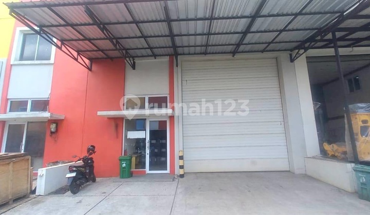 Rare Cheap Warehouse Ready to Use Sedayu Bizzpark Cakung East Jakarta