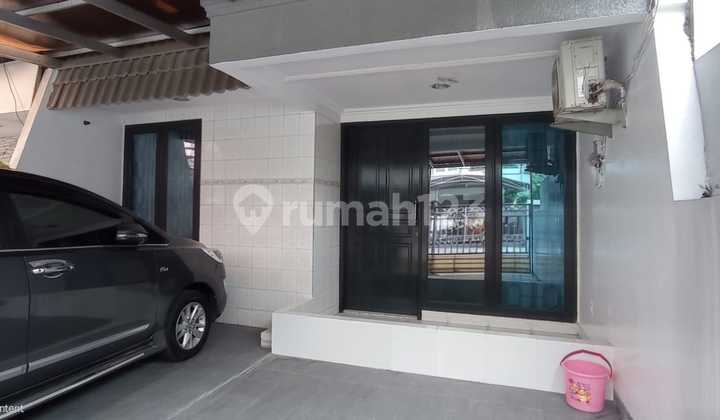 Furnished House in Janur Hijau, Near Kelapa Gading Mall, Jakarta