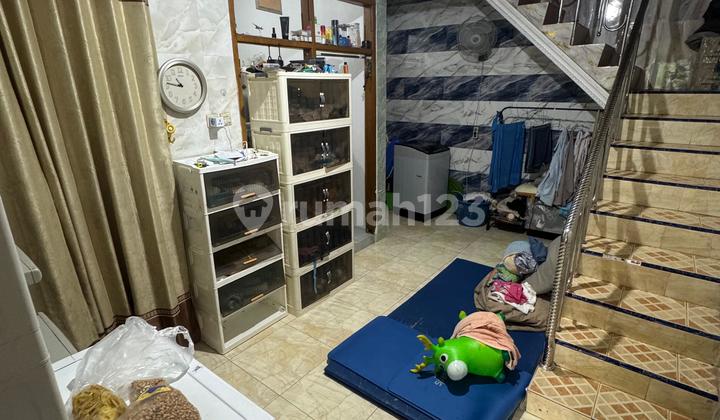 Ready to Occupy House on a Wide Road in Paspamres, Kramat Jati, East Jakarta Ready to Occupy House on a Wide Road in Paspamres, Kramat Jati, East Jakarta