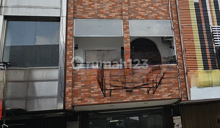 Ruko Strategis Siap Pakai Hadap Bulevar Kelapa Gading Jakarta