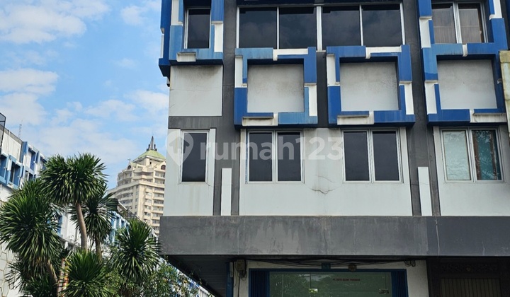 Corner Commercial House Ready to Use Gading Bukit Indah Kelapa Gading Jakarta