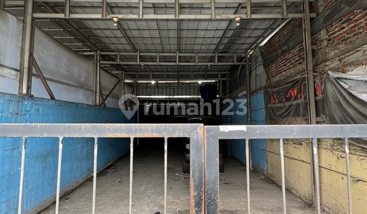 Ruang Usaha Pinggir Jalan Utama Kali Malang Jakarta Timur Ruang Usaha Pinggir Jalan Utama Kali Malang Jakarta Timur