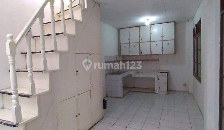 Rumah 2 Lantai Taman Yasmin ,shm, Hadap Taman 13