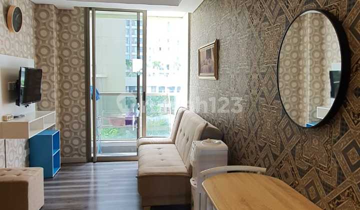 Apartemen Taman Anggrek Residence 1 BR , Furnished, View Pool Garden Apartemen Taman Anggrek Residence 1 BR , Furnished, View Pool Garden