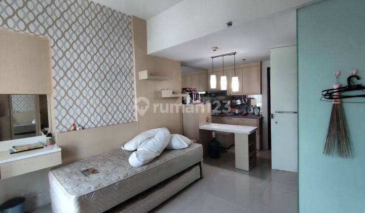 Apartemen City View The Square Bagus Full Furnished, Surabaya 2