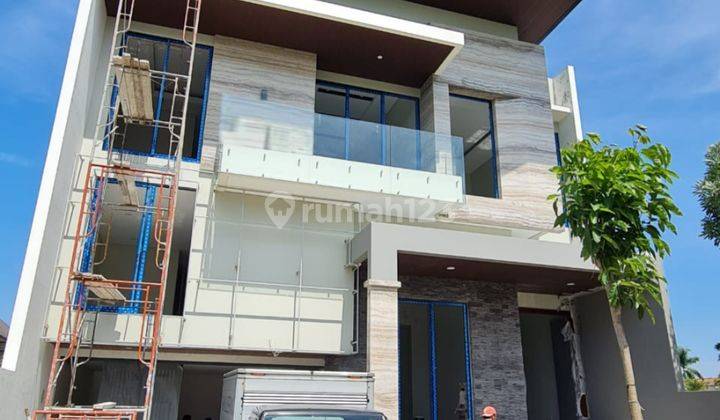 Rumah Minimalis, Pakuwon Indah, Cluster Lisbon 1