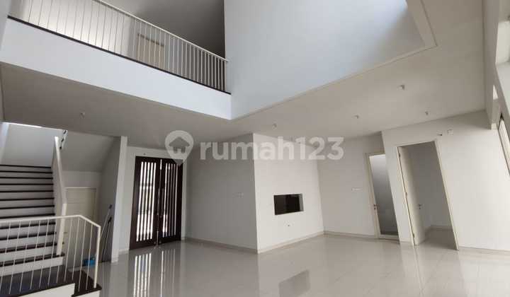 Rumah Wisata Bukit Mas, Grand Palais, Lebar 12