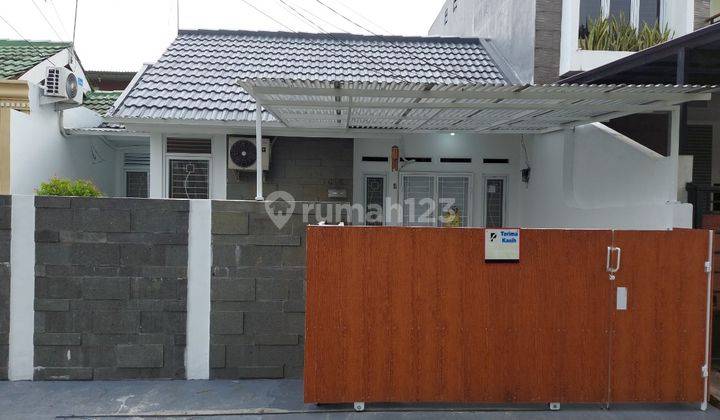 Dijual Rumah Bagus di Griya Loka Sektor 1.4, Bsd Jul  1