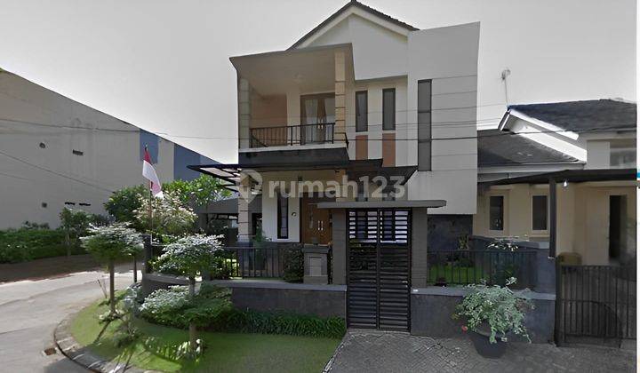 Dijual Rumah Cantik 2 Lantai Full Furnished di Nusaloka, Bsd Nov 1