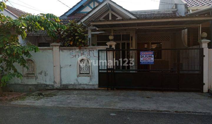 Rumah Unfurnished SHM di Bsd Griya Loka, Tangerang Adel 1