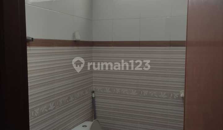 For Sale House Hook Position Strategic Location in Bsd Sector 14.4 Oki 2