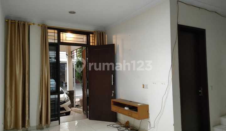Disewakan Rumah 2 Lantai Siap Huni di Bsd Avani Anantha, Yk 2