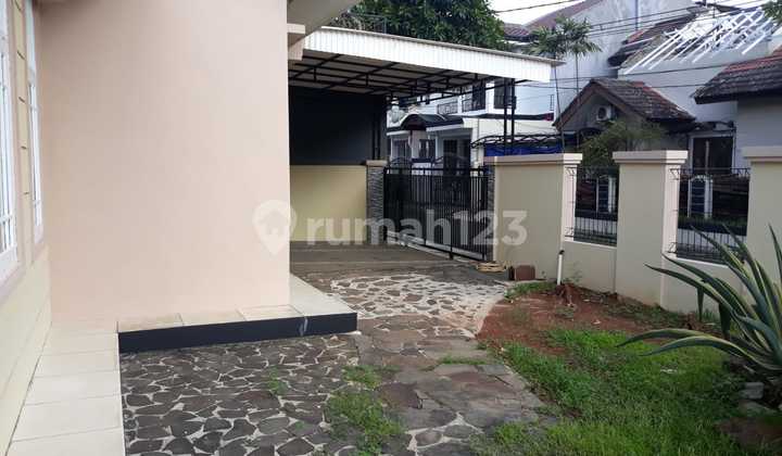 Dijual dan Disewakan Rumah di Jl Sulawesi, Nusa Loka Bsd (Yun)