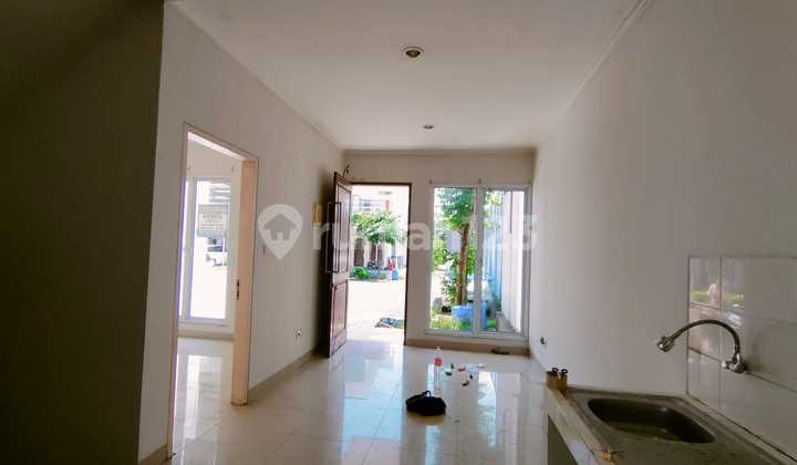 For Rent House in Milano Village Gading Serpong Paramount (YK) 2