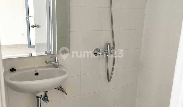 For Rent: 3-Story Shop House in Tabesport Tabebuya, BSD City (YK)