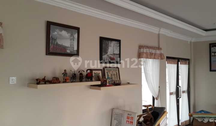 For sale: a nice, luxurious, spacious, and move-in ready house in Ciater Raya (FR). 2