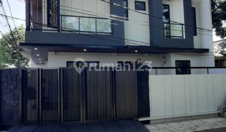 Dijual Brand New House 2 lantai, hook di Griya Loka, BSD (AG)