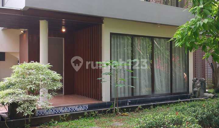 Disewakan rumah bagus di Cluster De Naara, De Park BSD City (RIN) Disewakan rumah bagus di Cluster De Naara, De Park BSD City (RIN)