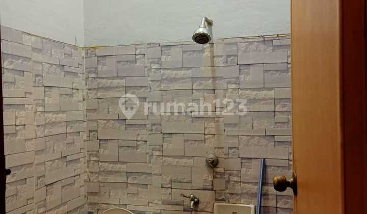 Disewakan Rumah Siap Huni di Regency Melati Mas, Serpong (Yk) 2