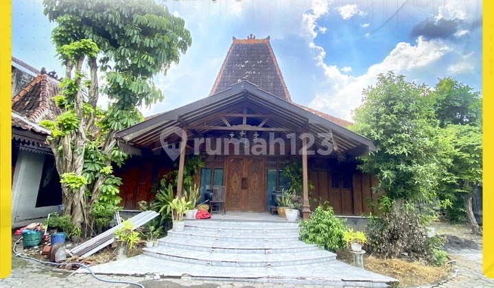 House for Sale in Penumping, Laweyan House for Sale in Penumping, Laweyan