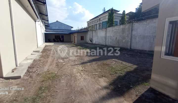 Ready-to-Use Warehouse on Jl. Adi Sucipto, Solo